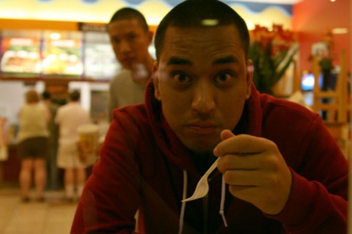 Steve munchin' away at L&L's & Tony being a bakla.